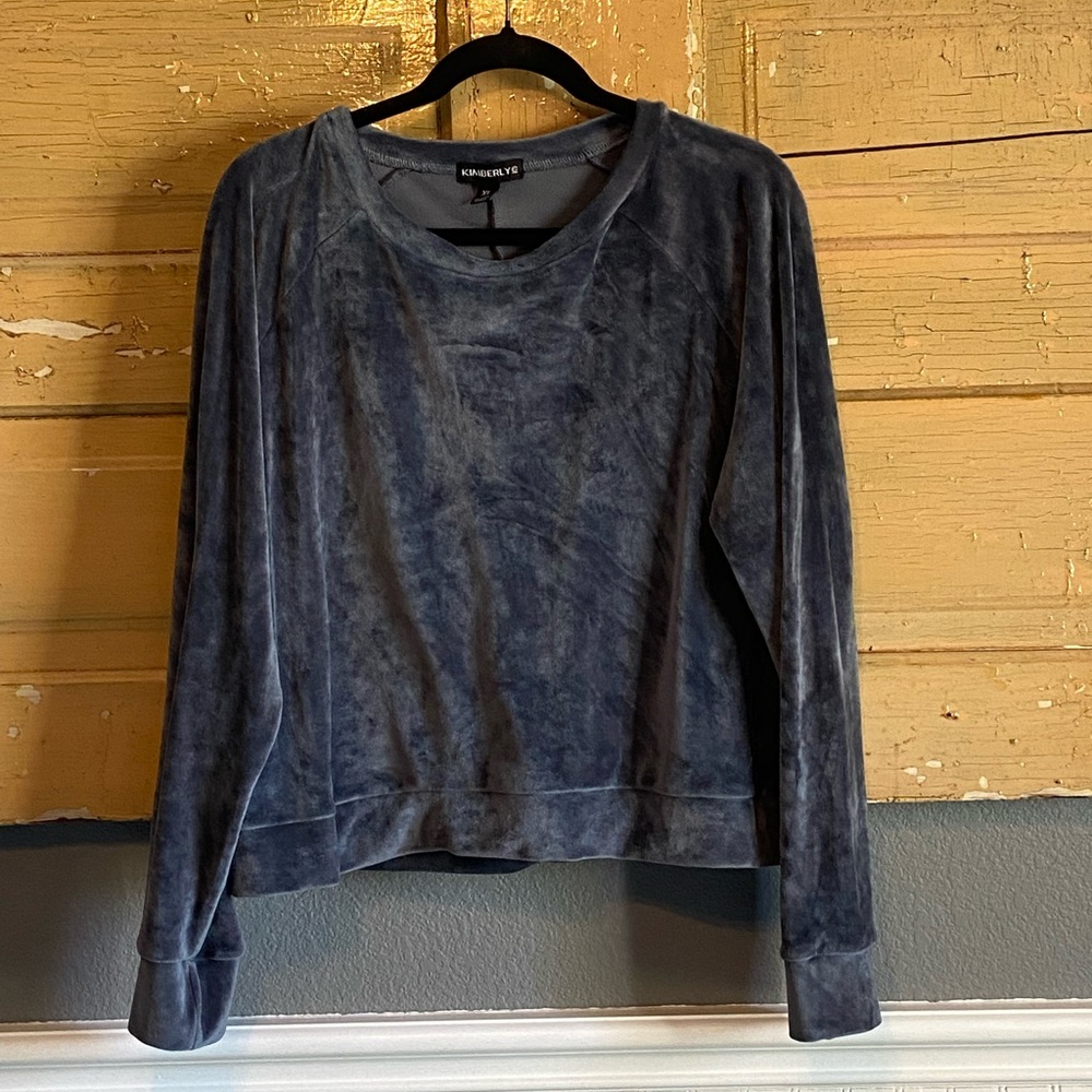 Women’s Velour Top with Split in back